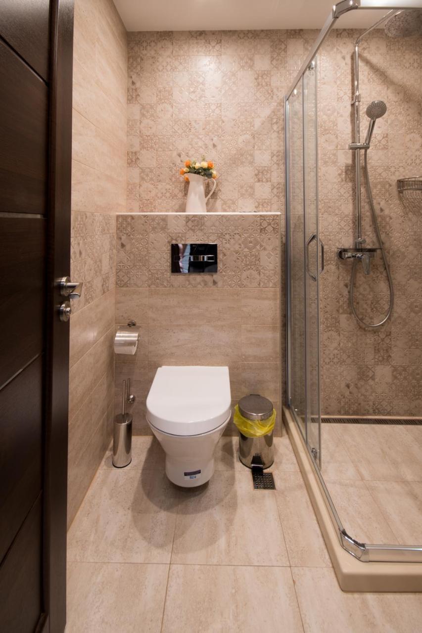 City Apartments Triumph فارنا المظهر الخارجي الصورة