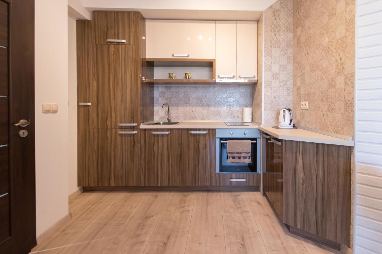 City Apartments Triumph فارنا المظهر الخارجي الصورة